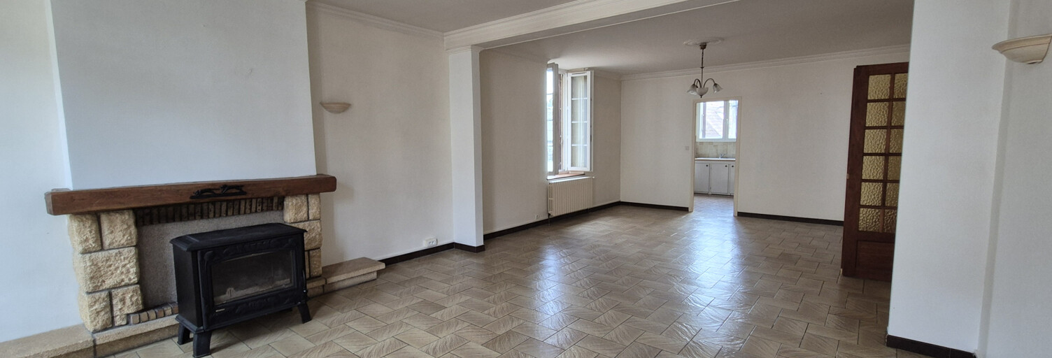 Appartement 4 Pièces 150 m² à louer à Nérondes (18350)