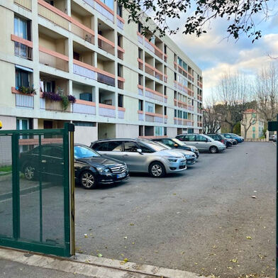 Appartement 4 pièces 128000 €