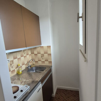 Appartement 1 pièces 490 €