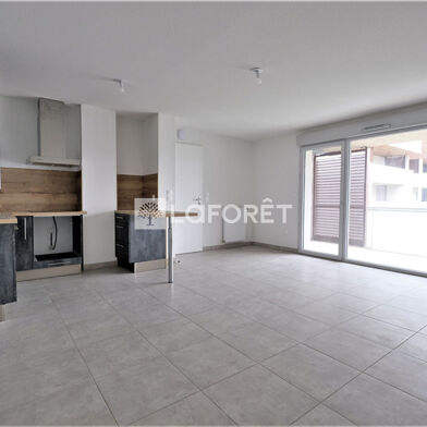 Appartement 4 pièces 1009 €