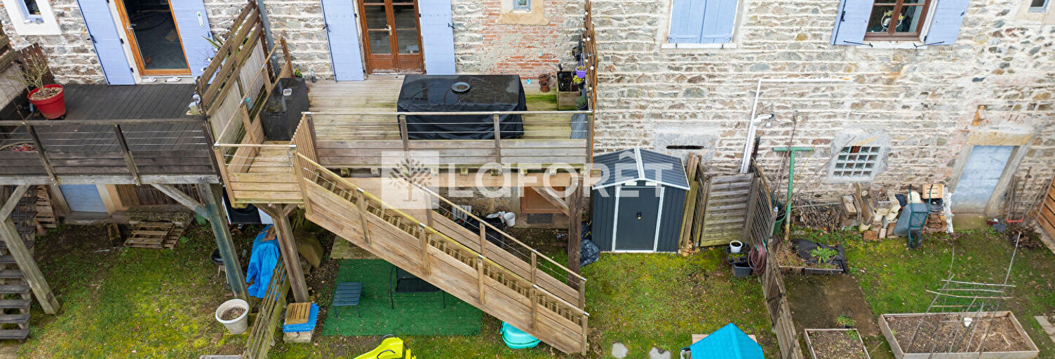 Maison 5 Pièces 146 m² à vendre à Sourcieux-les-Mines (69210)