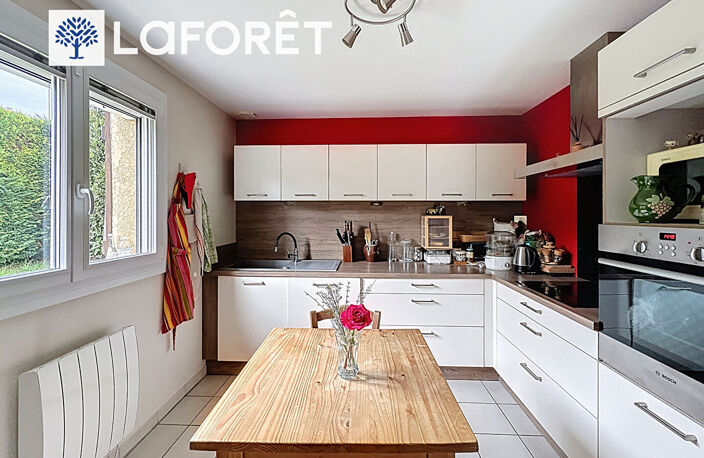 MAISON 5 PIÈCES / BOURGOIN-JALLIEU / QUARTIER RÉSIDENTIEL CALME — photo 4