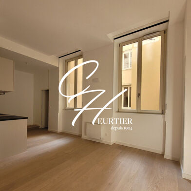 Appartement 2 pièces 778 €