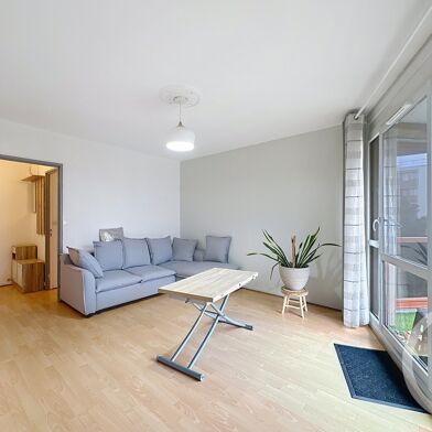 Appartement 3 pièces 1099 €