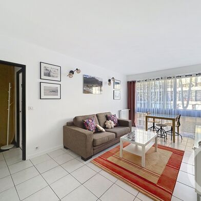 Appartement 3 pièces 228000 €