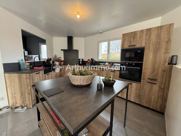 Maison 4 pièces – 3 chambres – Plain-pied récent 2023 — photo 1