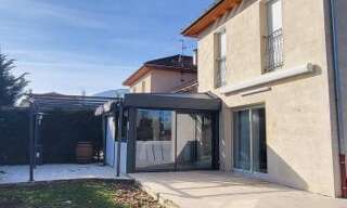 Maison 5 Pièces 117 m² à louer à Échenevex (01170)