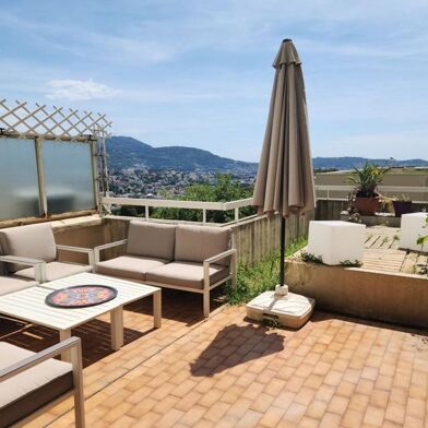 Appartement 5 pièces 490000 €