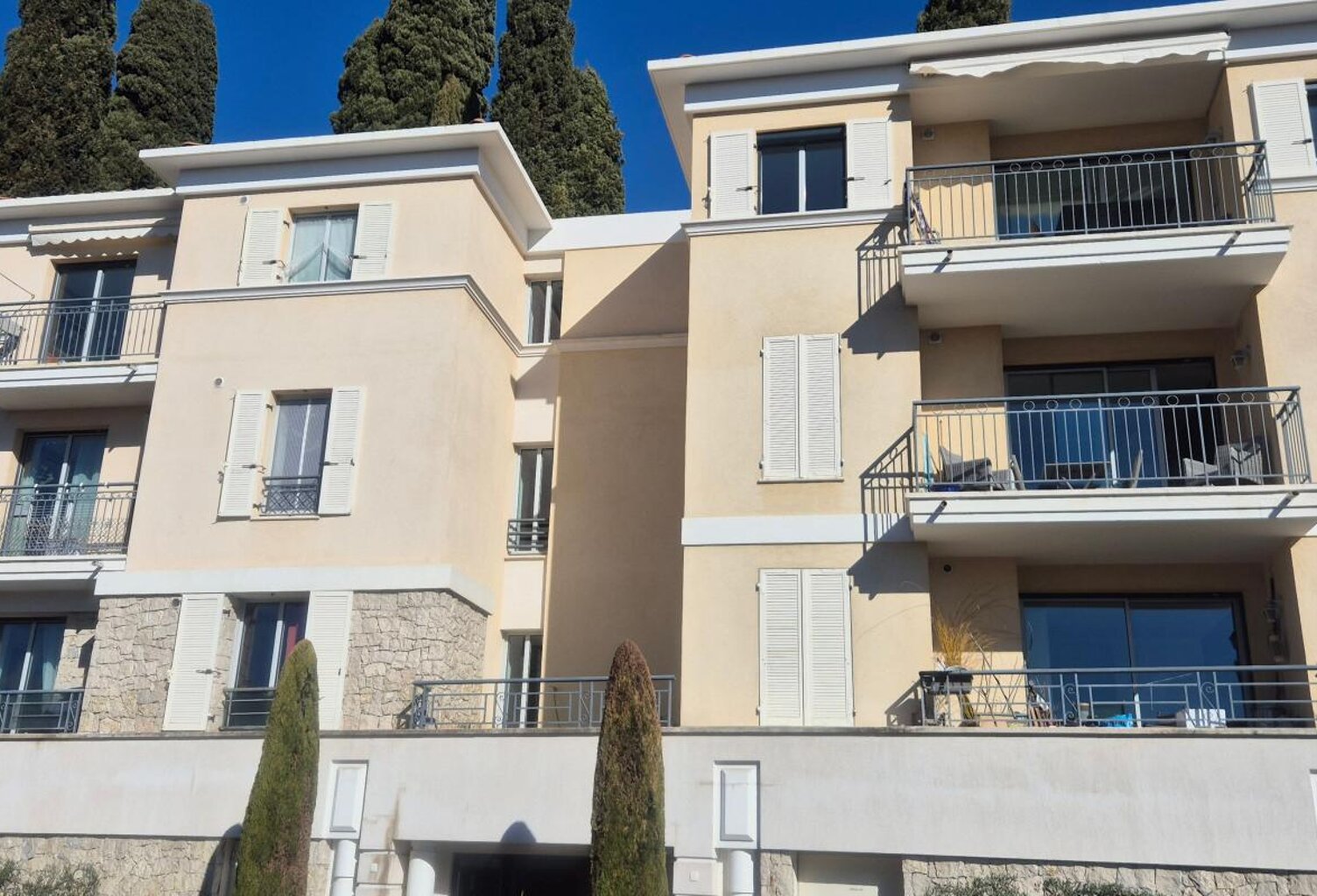 INVESTISSEZ DANS L'IMMOBILIER - VENDU LOUE — photo 1