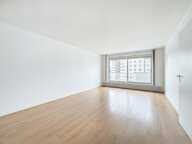 Courbevoie La Défense - appartement 2 chambres, balcon, environnement calme et verdoyant — photo 3