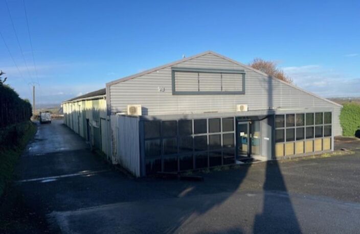 Local/bureau à vendre Proche de LOUDEAC (22) — photo 2
