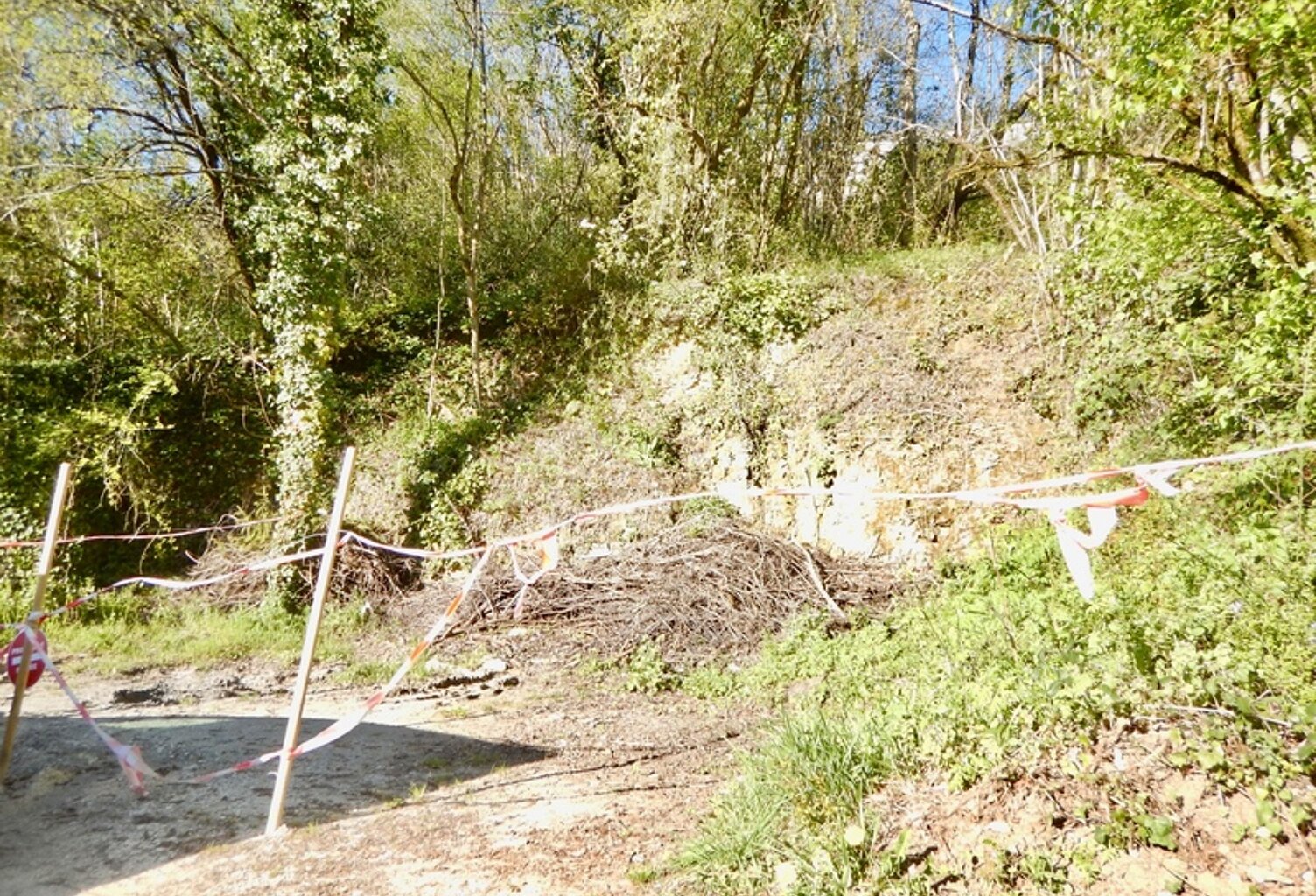 Terrain à bâtir proche du quartier Saint-Georges à PERIGUEUX — photo 1