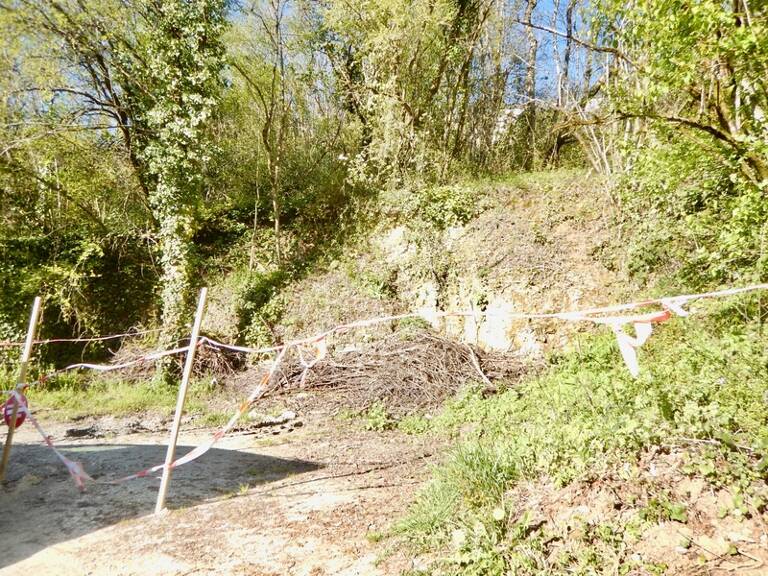 Terrain à bâtir proche du quartier Saint-Georges à PERIGUEUX — photo 1