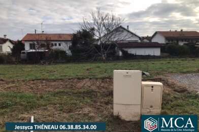 Terrain  102000 €