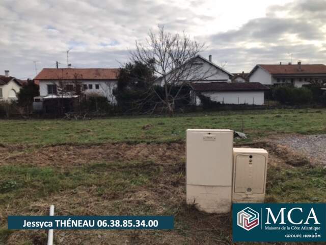 Terrain à bâtir à Dax (40100) — photo du bien