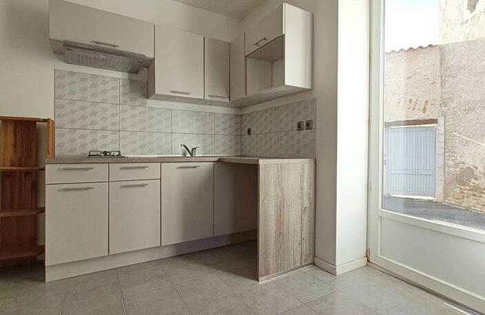 MAISON DE BOURG 3 CHAMBRES CISSÉ — photo 2