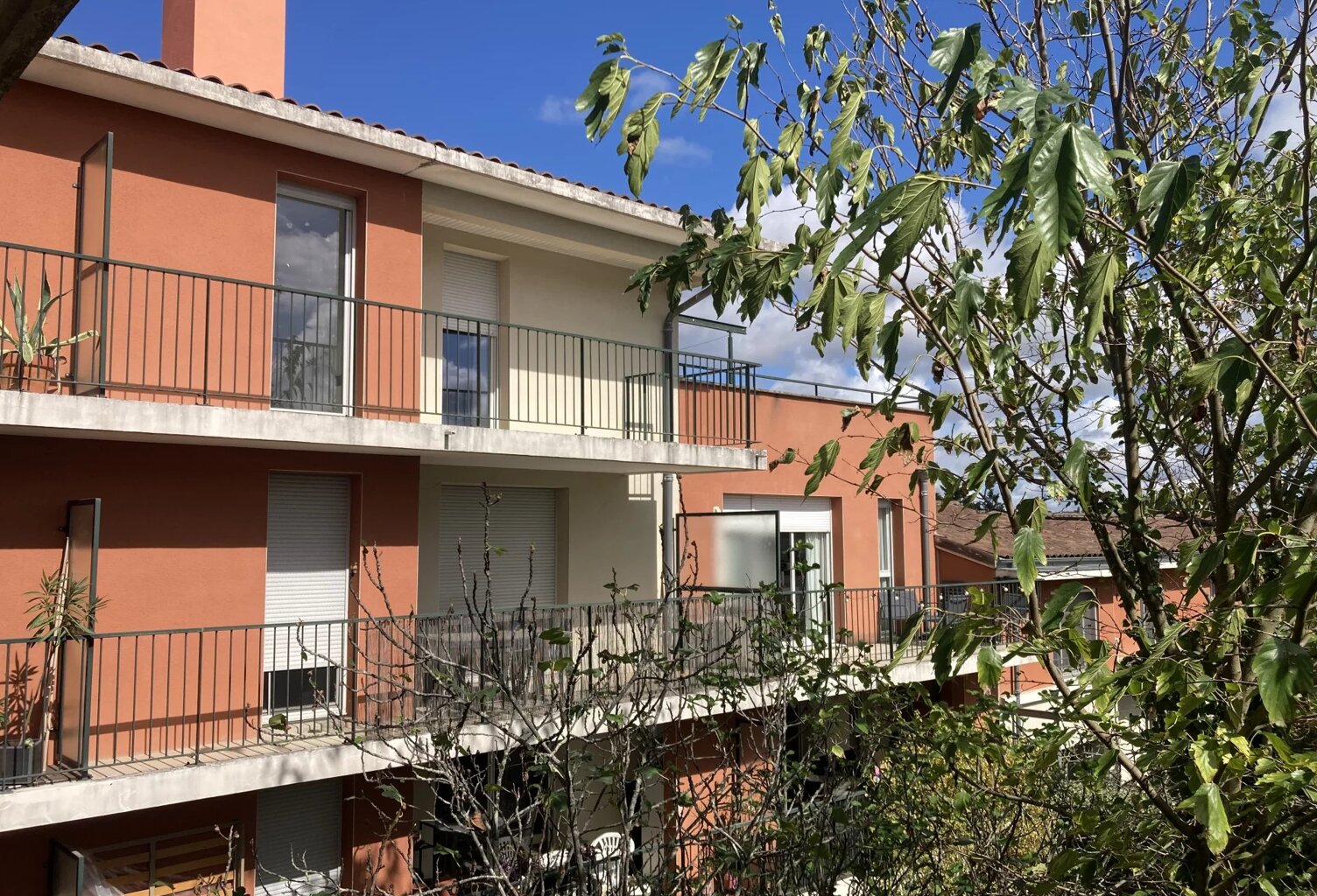 FONBEAUZARD T2 terrasse — photo 1