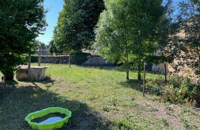 Pont L'Abbé d'Arnoult, immeuble de rapport en partie loué, avec jardin, dépendances et autre terrain sur l'arrière — photo 2
