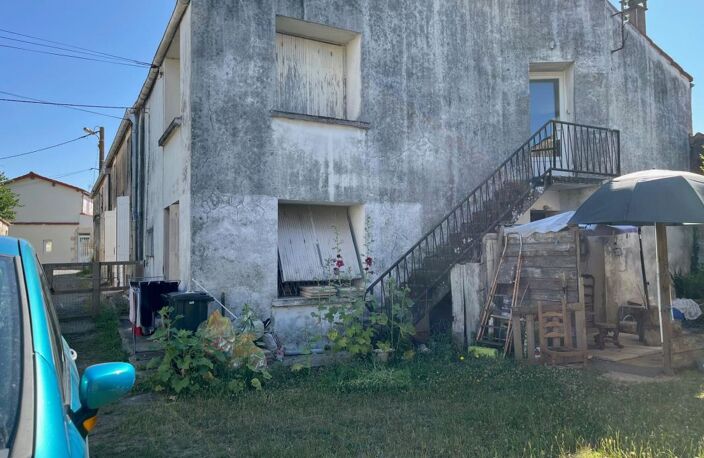 Pont L'Abbé d'Arnoult, immeuble de rapport en partie loué, avec jardin, dépendances et autre terrain sur l'arrière — photo 5