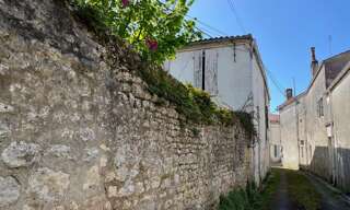 Immeuble  240 m² à vendre à Pont-l'Abbé-d'Arnoult (17250)
