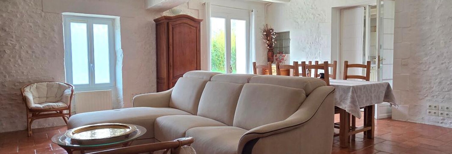 Maison 7 Pièces 230 m² à vendre à Loire-les-Marais (17870)