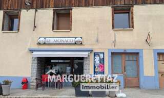 Commerce 4 Pièces 178 m² à vendre à Fillinges (74250)