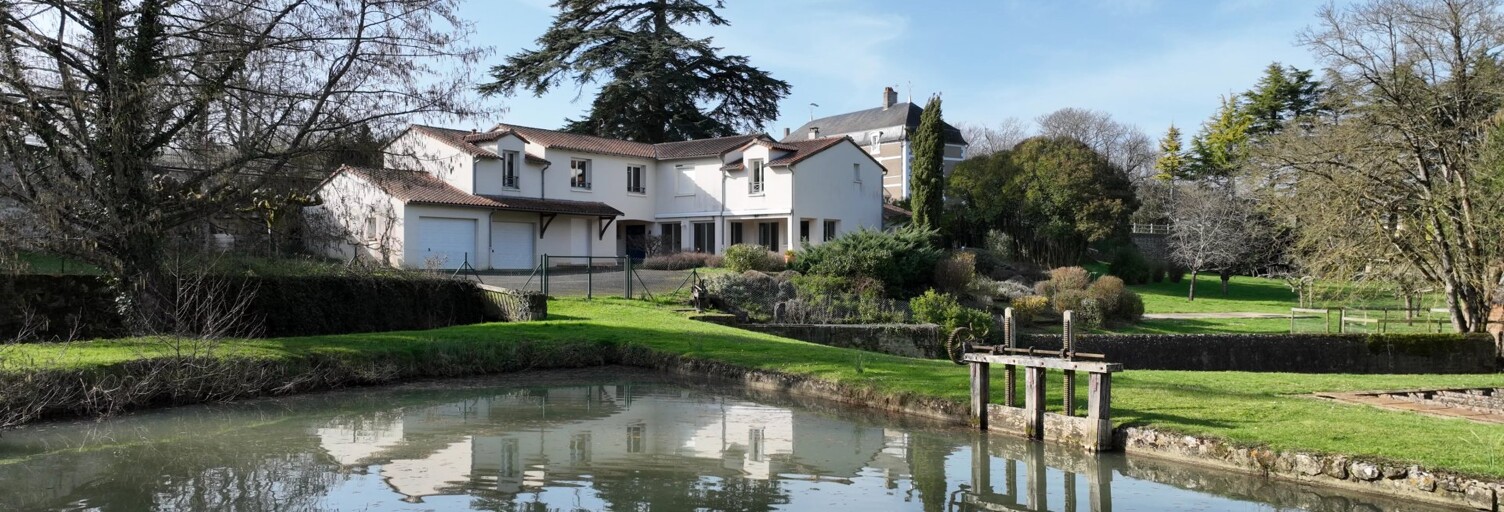 Maison 7 Pièces 270 m² à vendre à Poitiers (86000)