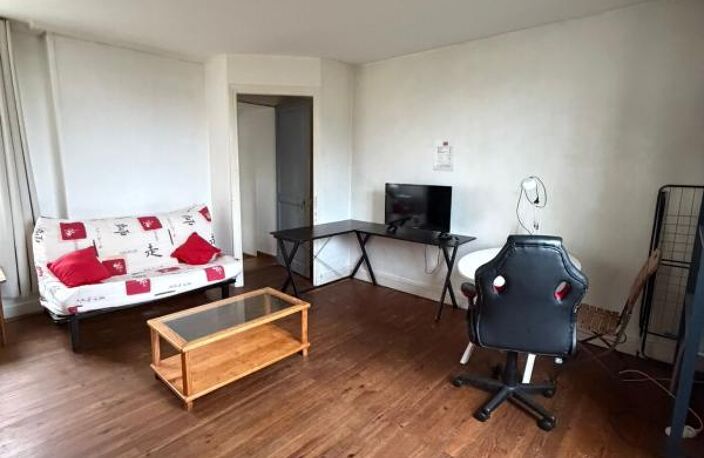 Appartement À Louer — photo 2