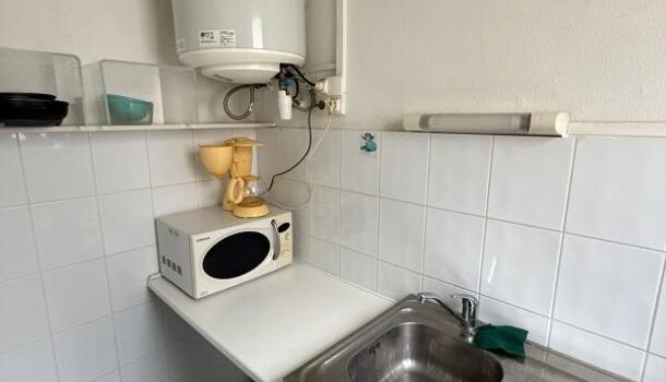 Appartement 1 pièces  à louer Rochelle (La) 17000