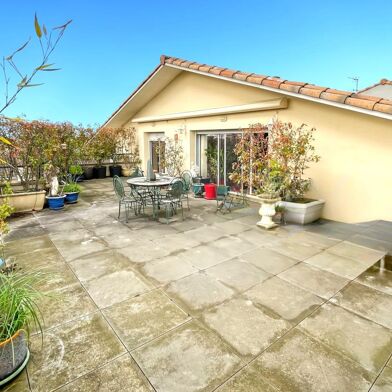 Commerce 4 pièces 399000 €