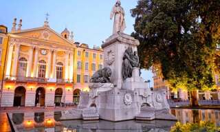 Commerce 2 Pièces 80 m² à vendre à Nice (06300)