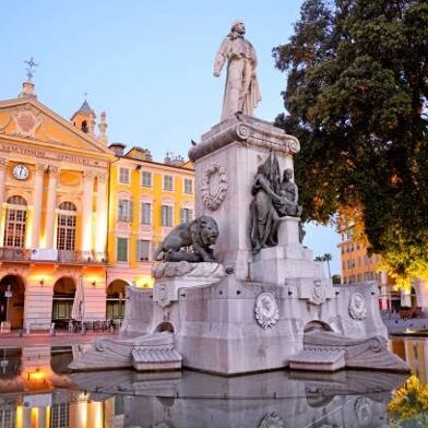 Commerce 2 pièces 470000 €