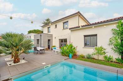 Maison 6 pièces 749500 €