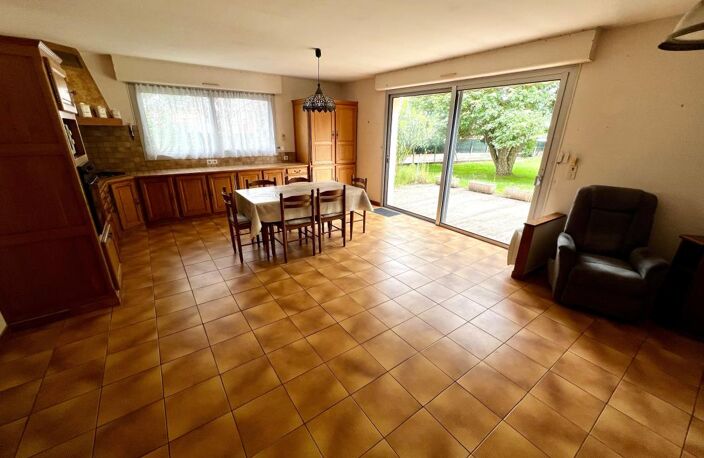 Maison À Vendre MEURSAC Terrain 5 200m2 — photo 3
