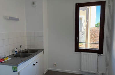 Leasing Appartement 2  pièces 48 m² La Châtre — photo du bien