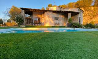 Maison 9 Pièces 175 m² à vendre à Beaucaire (30300)