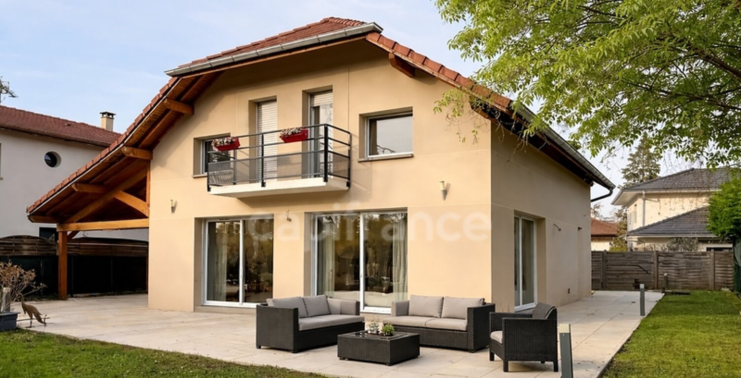 Maison à vendre 6 pièces PREVESSIN MOENS (01) — photo 1
