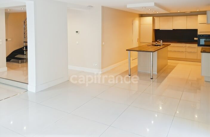Maison à vendre 6 pièces PREVESSIN MOENS (01) — photo 2