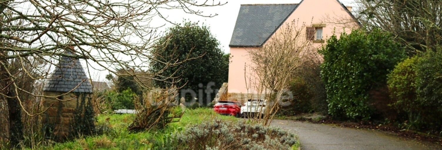 Maison 10 Pièces 321 m² à vendre à Camaret-sur-Mer (29570)