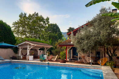 Maison 8 pièces 560000 €