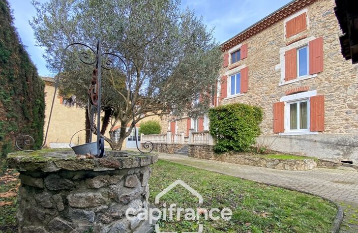 Propriété d’exception – Ancienne magnanerie de 229 m² et ses dépendances à Sarras (07) — photo 4