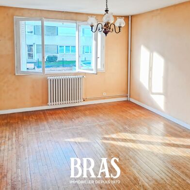 Appartement 4 pièces 139100 €