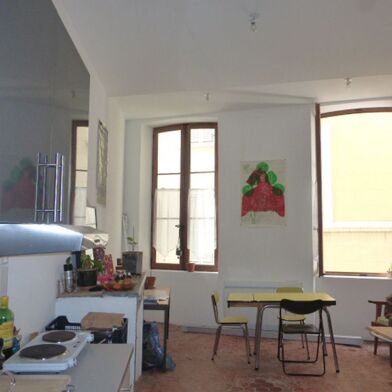 Appartement 1 pièces 840 €