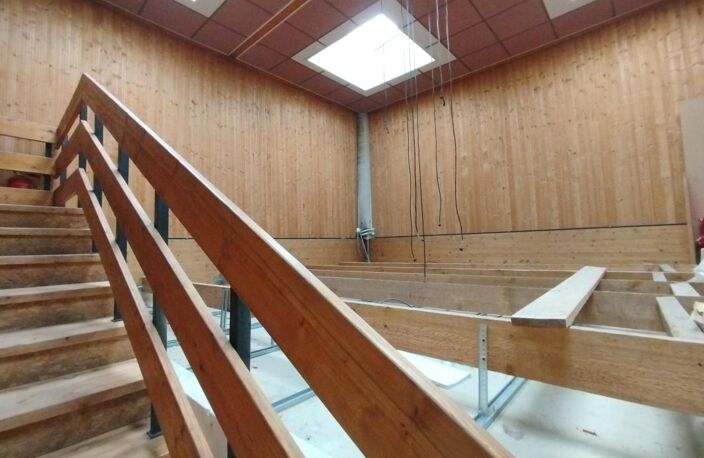 Locaux commerciaux de 445 m2 avec un appartement centre ville — photo 5