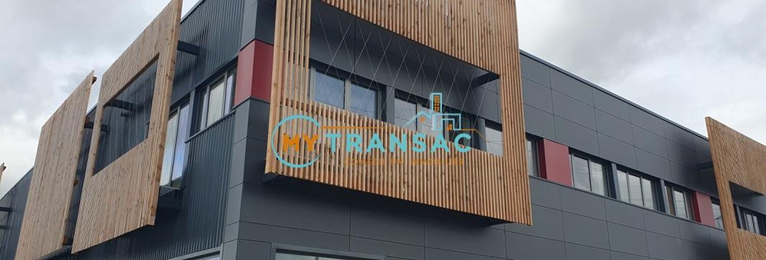 Local industriel  533 m² à louer à Créteil (94000)