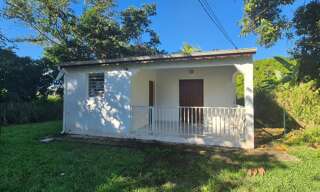 Maison 3 Pièces 60 m² à louer à Sainte-Rose (97115)