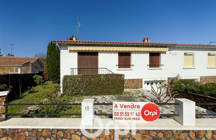 À Vendre - Maison deux chambres à Saint-Vincent-sur-Jard — photo 3