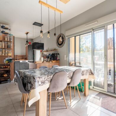 Appartement 4 pièces 330000 €