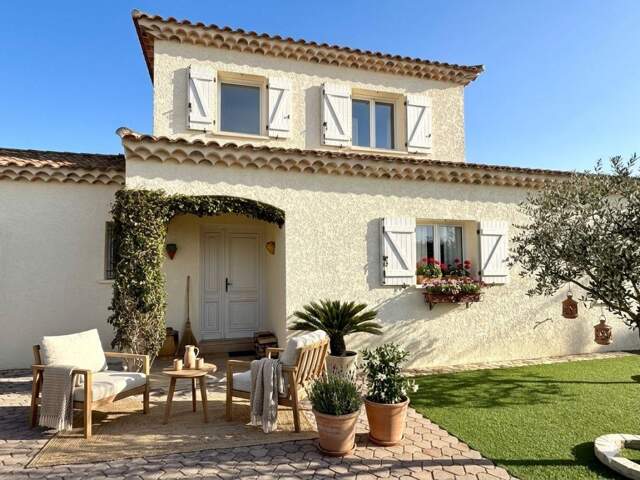 Maison À Vendre, Frontignan, Jardin, Piscine — photo du bien