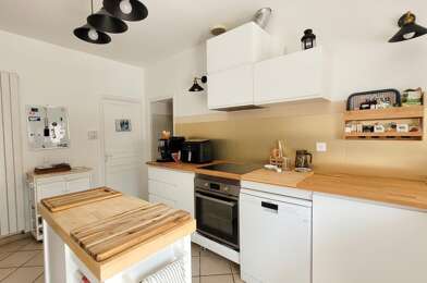 Maison 10 pièces 449000 €